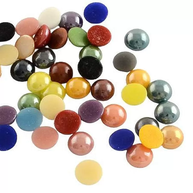 Cabochon rotund din sticlă perlată Cabochon rotund din sticlă perlată