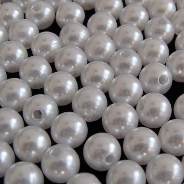 Mărgele acrilice perlate albe