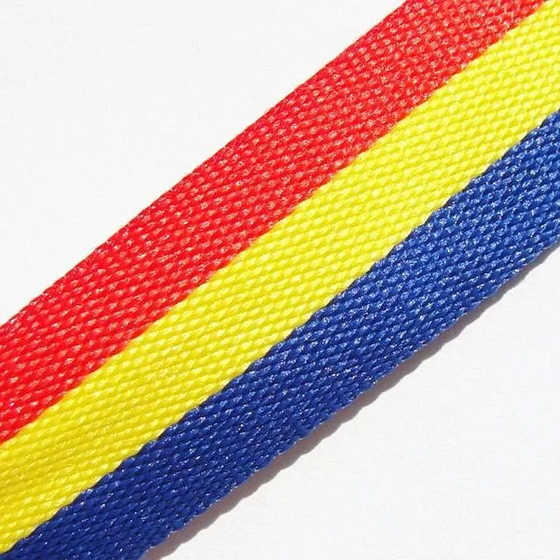Panglică tricolor Panglică tricolor