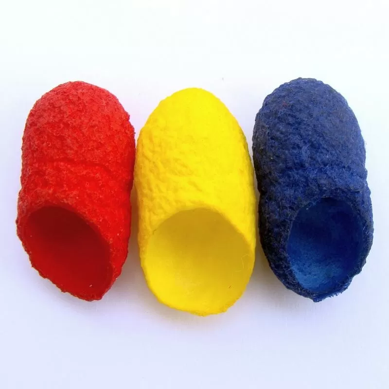 Coconi matase tricolori -3buc Coconi matase tricolori -3buc