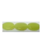 Piatra semipretioasa peridot, culoare verde-oliv